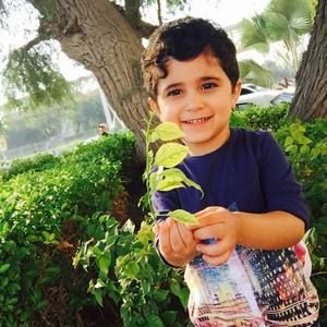 Meet your Posher, Mousaa